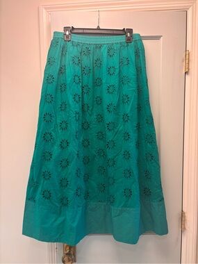 J.Crew Green Eyelet Maxi Skirt size Medium